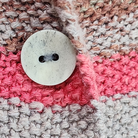 Joan Homyer Women's Hand Knitted Cardigan Sweater - Picture 5 of 7